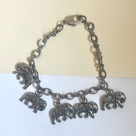 🆓 with purchase • elephant charm bracelet - Picture 10 of 15